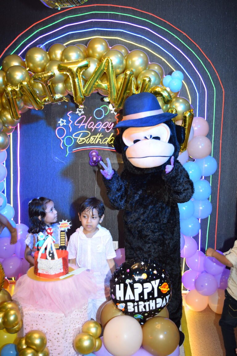 Mascot at a birthday party at Unplug Kids Jind